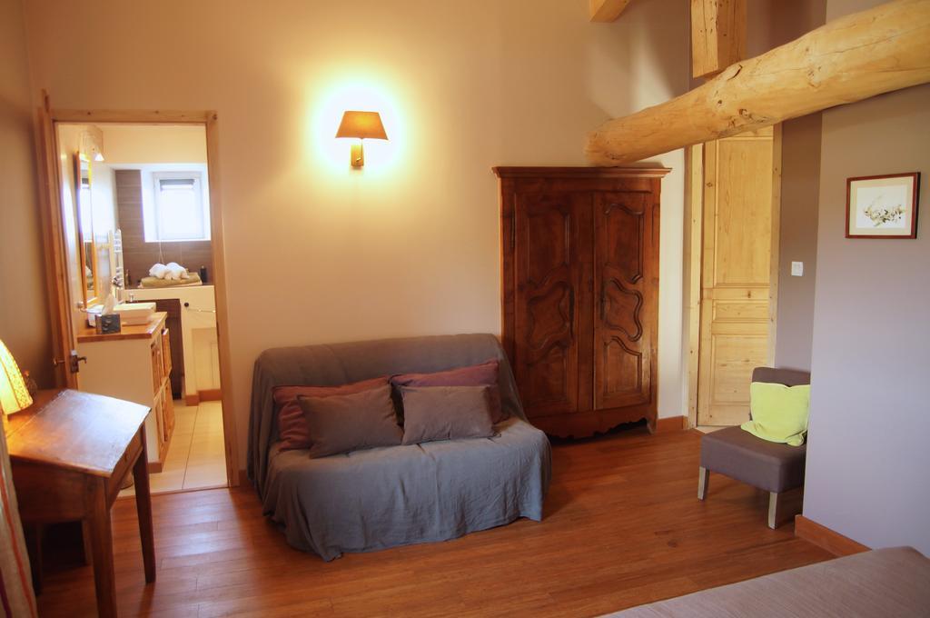 Le Grand Noe Bed & Breakfast Roisey Exterior photo